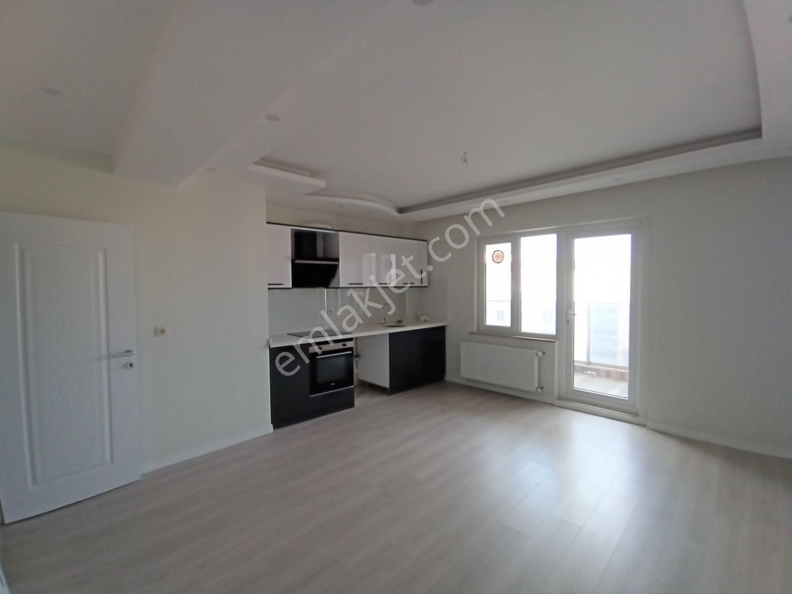 Çanakkale Merkez Esenler Satılık Geniş 1+1 Daire - Görsel 6