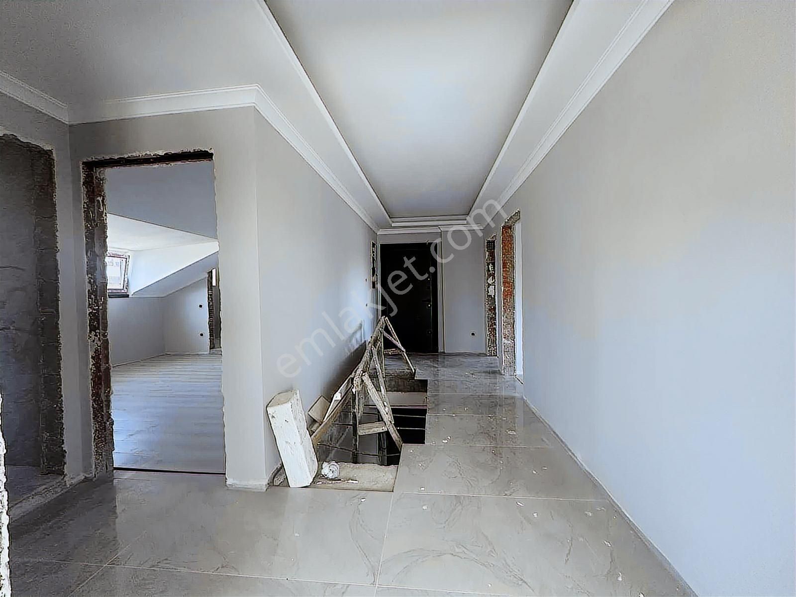 Bahçelievler Mahallesinde Caddeye 1. Bina Muhteşem Dublex - Görsel 27