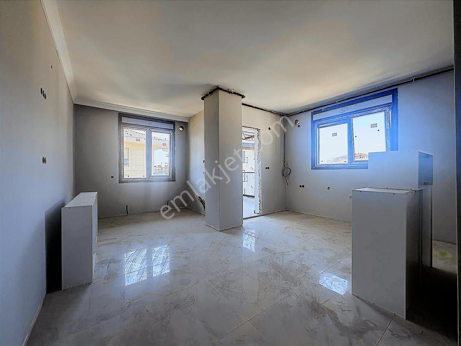 Bahçelievler Mahallesinde Caddeye 1. Bina Muhteşem Dublex - Görsel 4