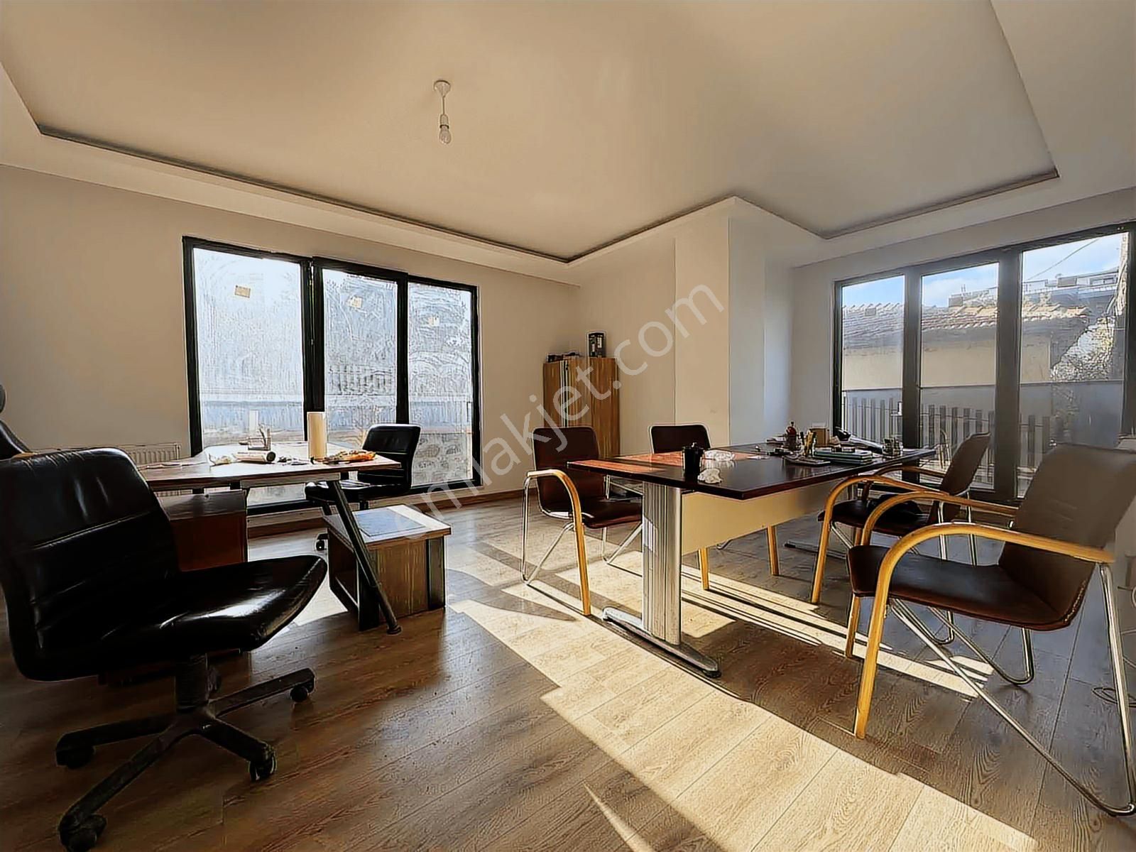 Bahçelievler Mahallesinde 4 Bloklu Sitede Uygun Fiyata 3+1