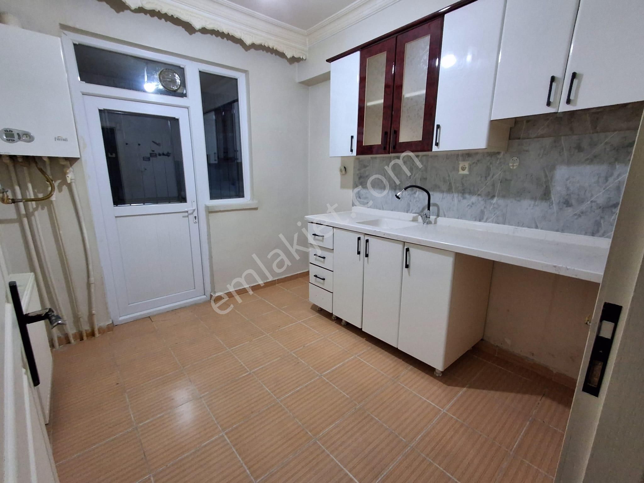 Başak'ta Ön Cephe Kök Tapu 2+1 Kupon Satılık Daire !! - Görsel 2