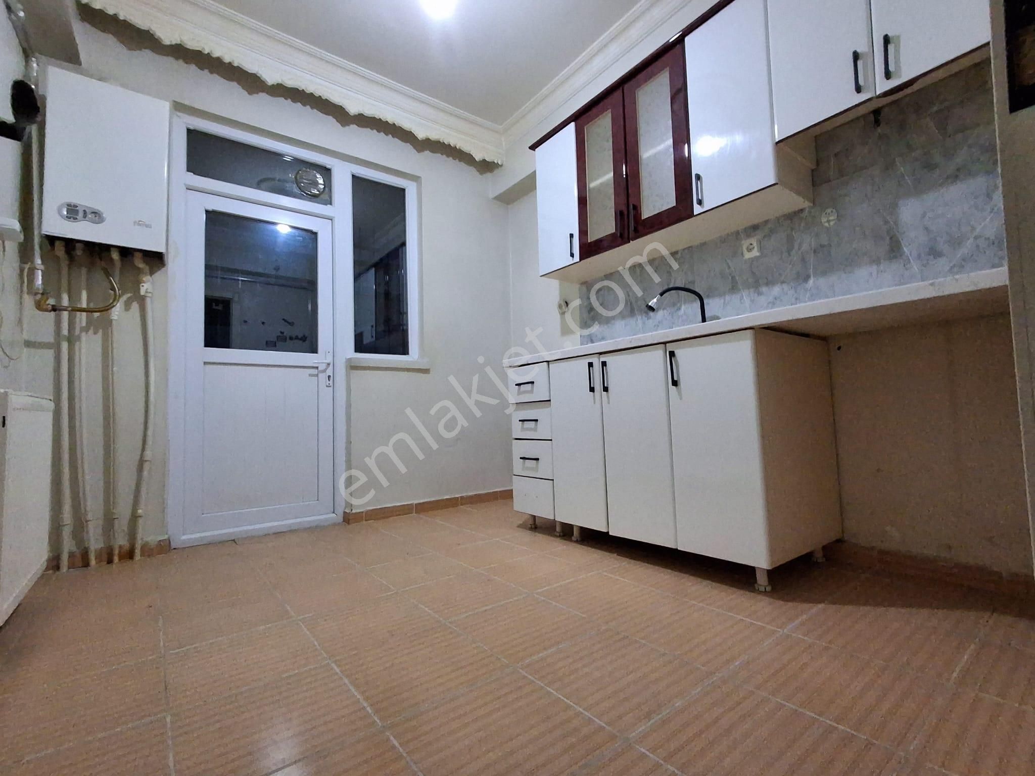 Başak'ta Ön Cephe Kök Tapu 2+1 Kupon Satılık Daire !! - Görsel 3