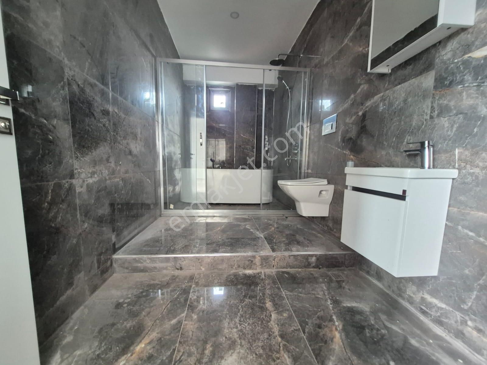 Delux'den Hürriyet Mah.'nin Villa Bölgesinde Fırsat Lux Villa - Görsel 24