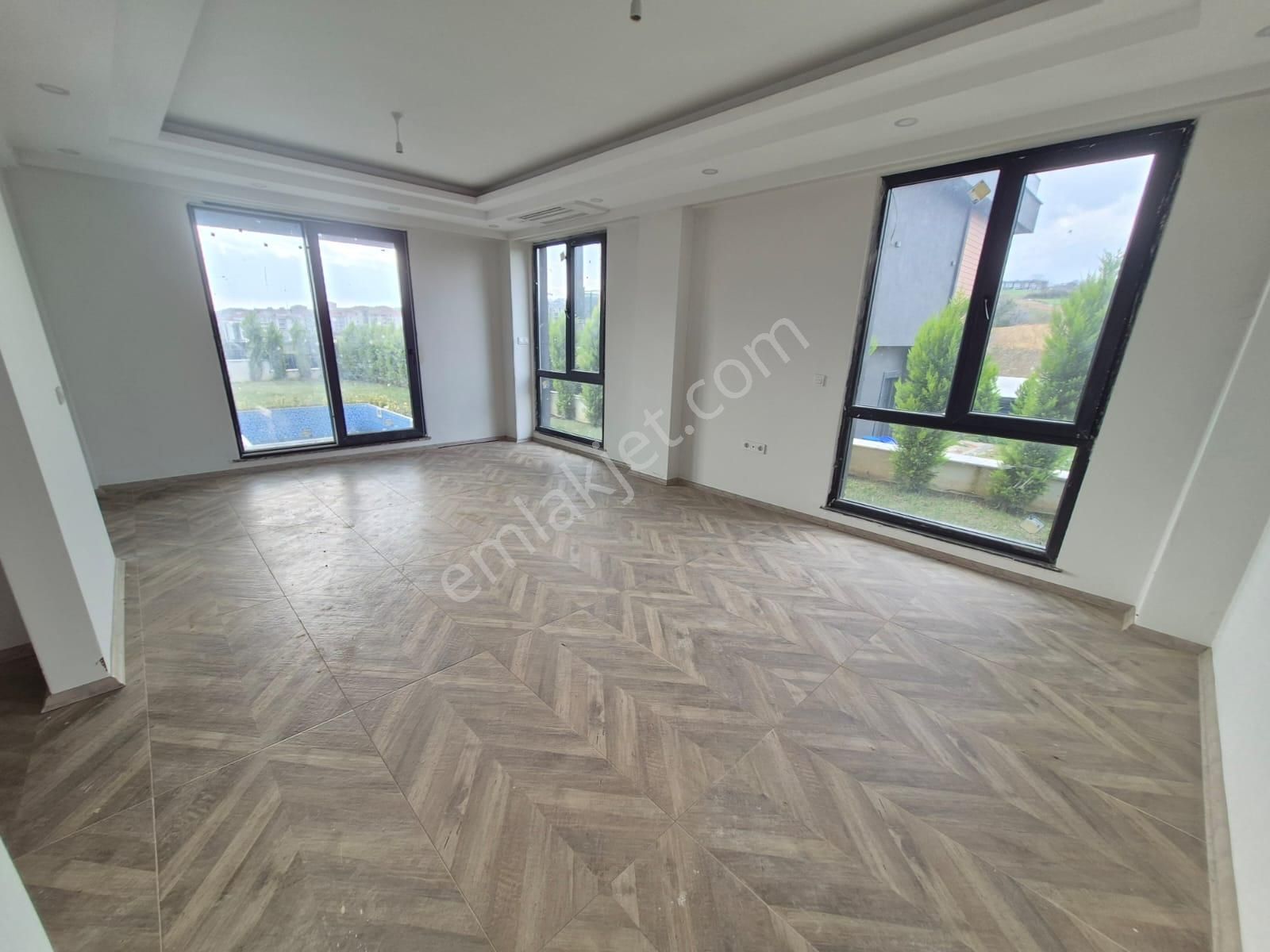 Delux'den Hürriyet Mah.'nin Villa Bölgesinde Fırsat Lux Villa - Görsel 4