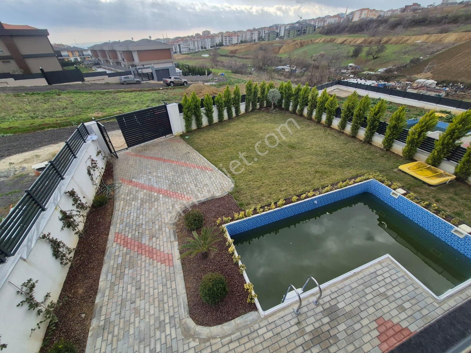 Delux'den Hürriyet Mah.'nin Villa Bölgesinde Fırsat Lux Villa - Görsel 23