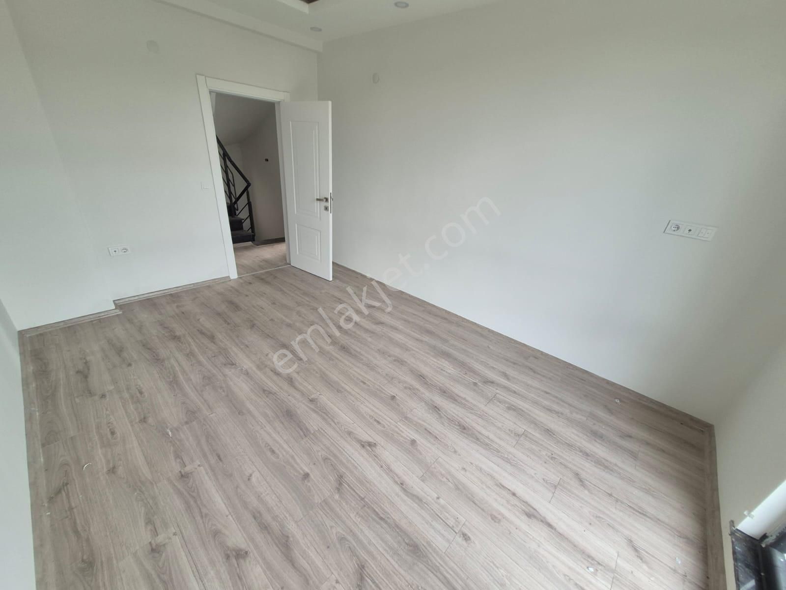 Delux'den Hürriyet Mah.'nin Villa Bölgesinde Fırsat Lux Villa - Görsel 16