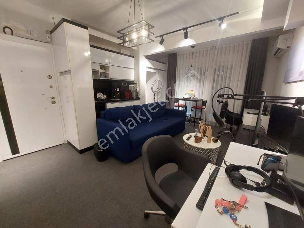 Güzeloba'da 1+1 Satılık Bakımlı Daire - Görsel 10