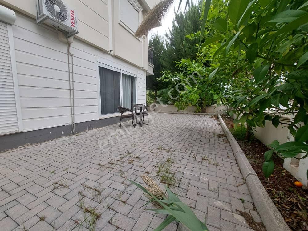 Güzeloba'da 1+1 Satılık Bakımlı Daire - Görsel 4