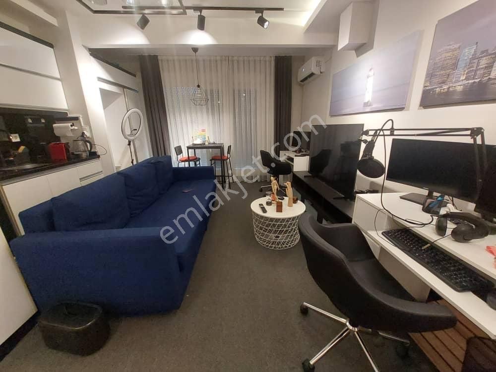 Güzeloba'da 1+1 Satılık Bakımlı Daire - Görsel 5