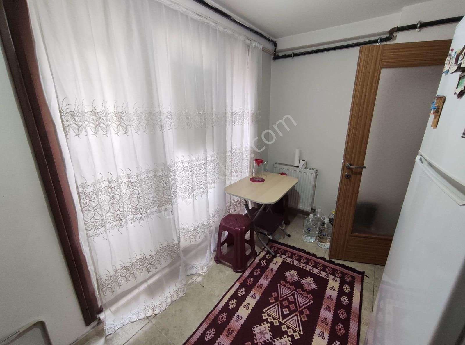 Para'dan Üsküdar Merkez 37 Bin Hazır Kiracıdenize Yakın 1+1daire - Görsel 6