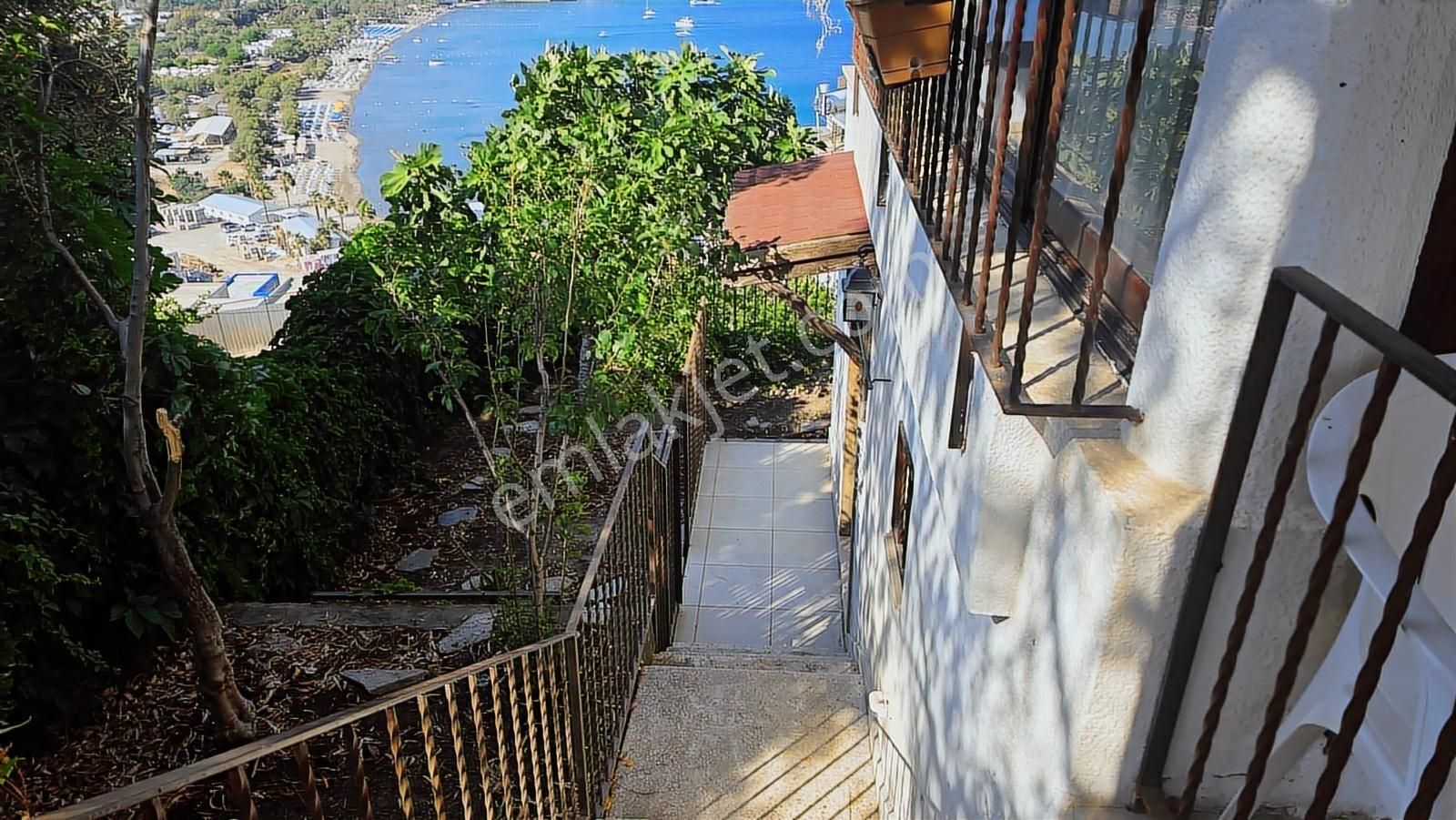 Bodrum Ortakent Yahşi'de Muhteşem Manzaralı Villa - Görsel 17