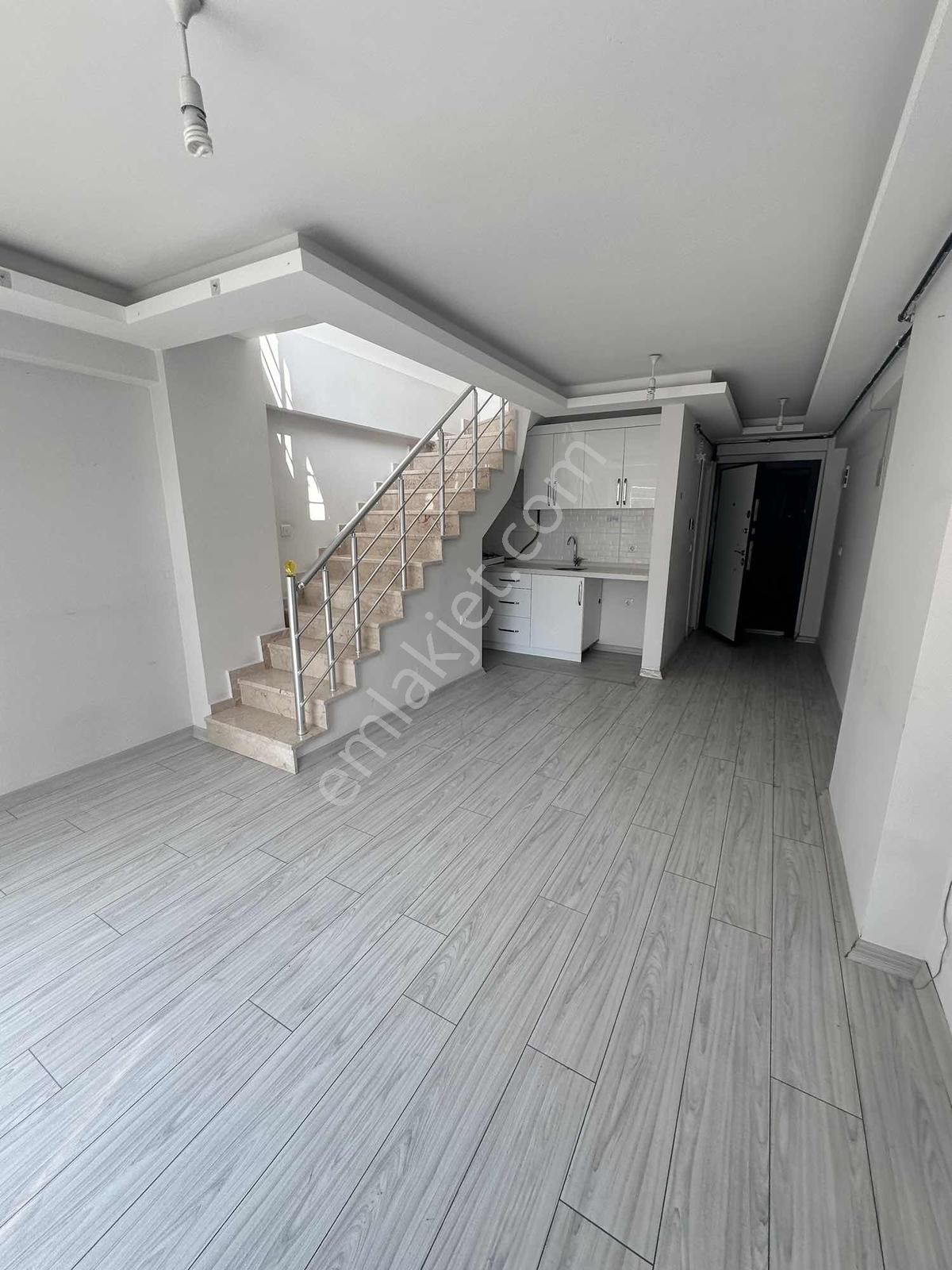 G A Dan İhsaniye De Plaza16 Karşında 1+1 Satılık Dublex Daire - Görsel 26