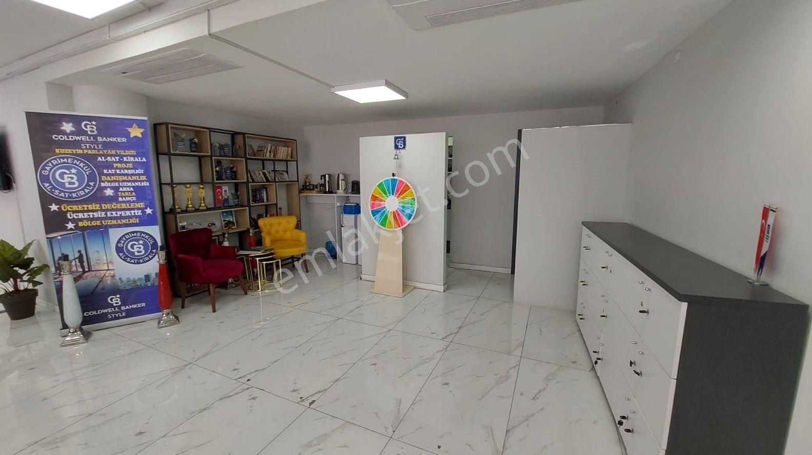 Menemen Zeytinlik Mah. Devren Kiralık Ofis - Görsel 26