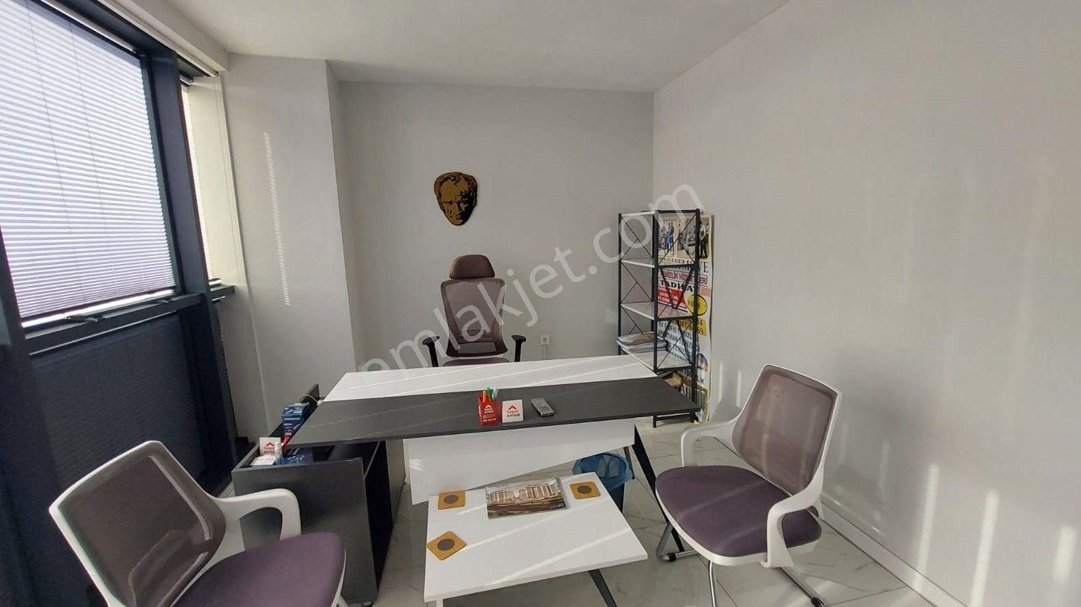 Menemen Zeytinlik Mah. Devren Kiralık Ofis - Görsel 18