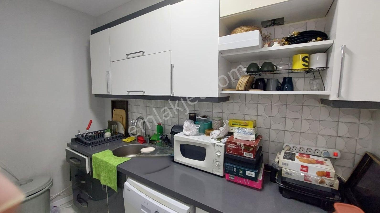 Menemen Zeytinlik Mah. Devren Kiralık Ofis - Görsel 2