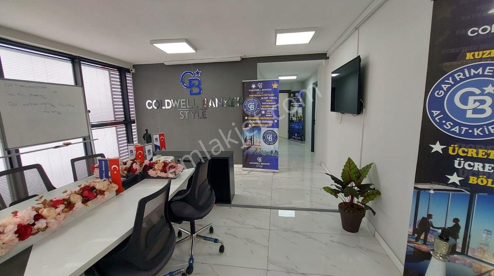 Menemen Zeytinlik Mah. Devren Kiralık Ofis - Görsel 24