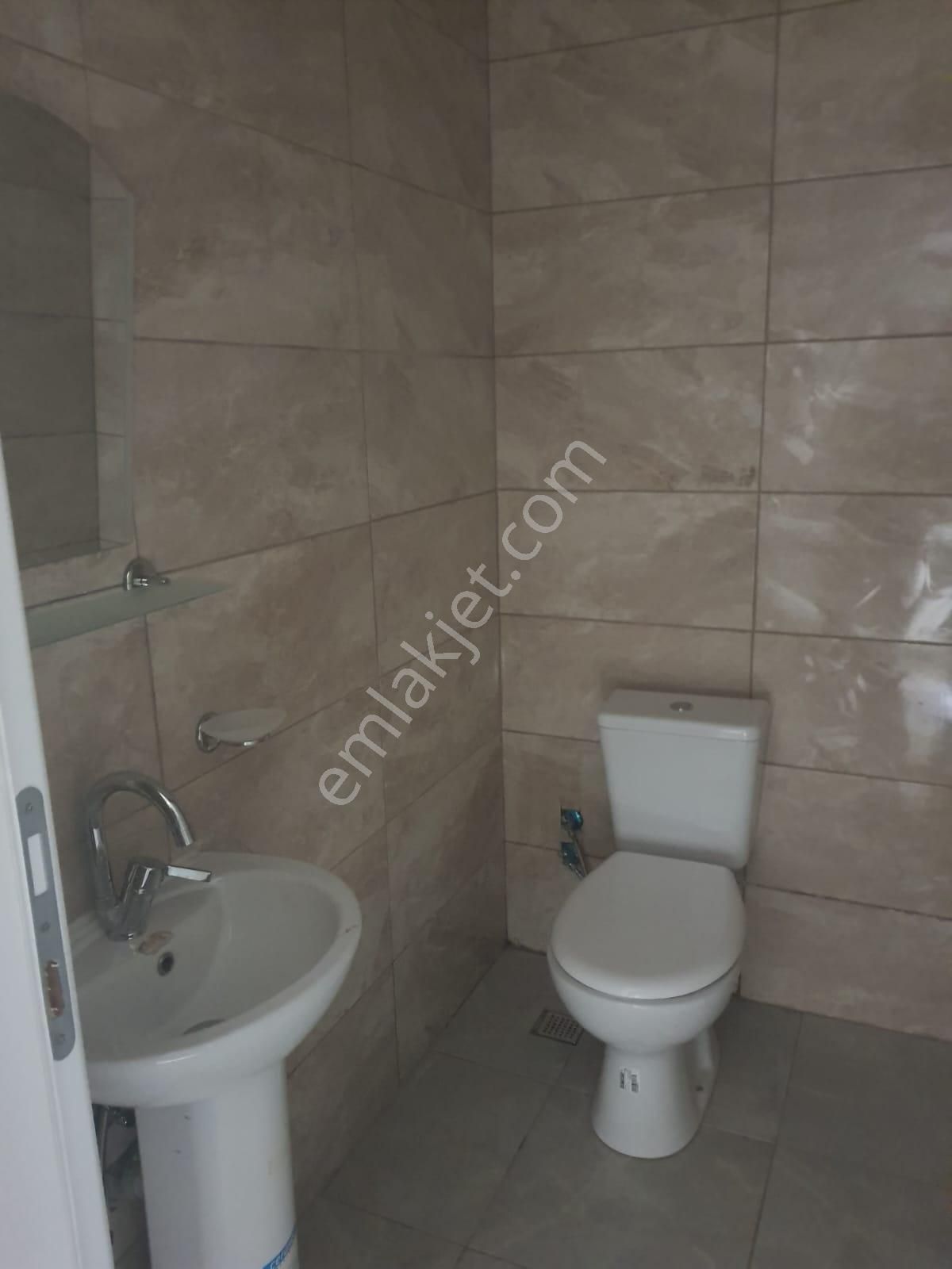 Stop’tan Altıntaş Gazi Bulvarı Caddesi Üzerinde Kiralık Dükkan - Görsel 5