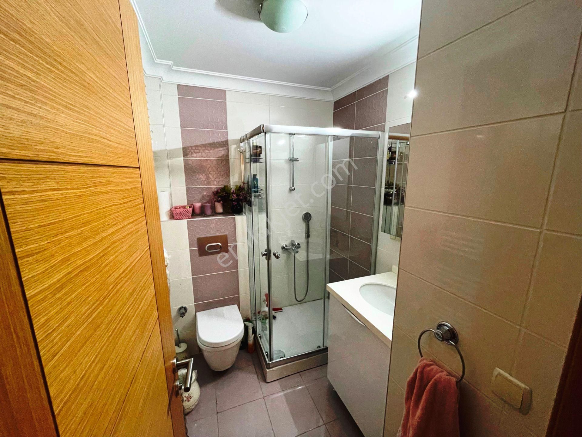 Aydoğan Park Tuzla'da Çift Banyolu Kiracısız 3.kat Satılık 3+2 - Görsel 25