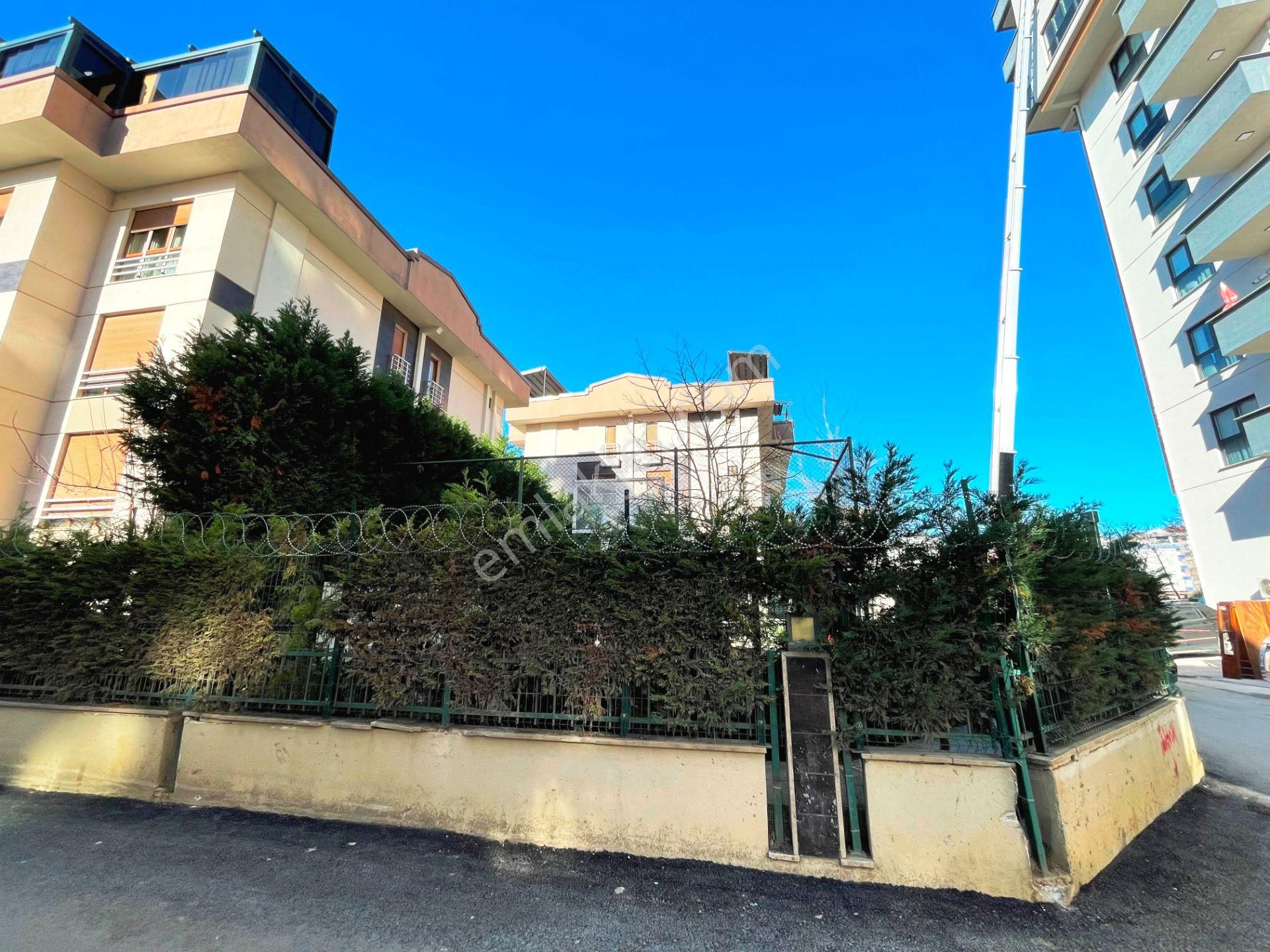 Aydoğan Park Tuzla'da Çift Banyolu Kiracısız 3.kat Satılık 3+2 - Görsel 33