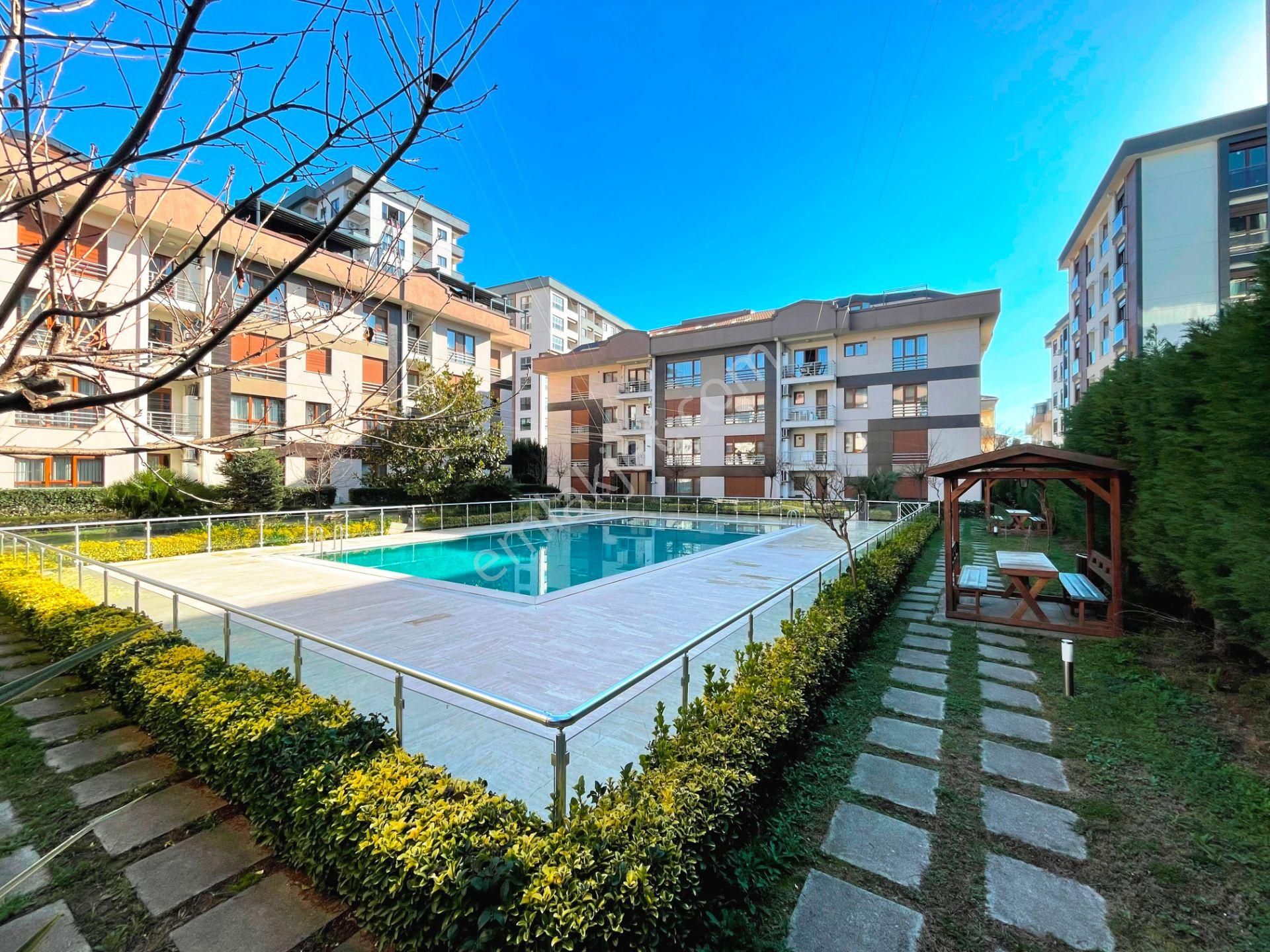 Aydoğan Park Tuzla'da Çift Banyolu Kiracısız 3.kat Satılık 3+2 - Görsel 34