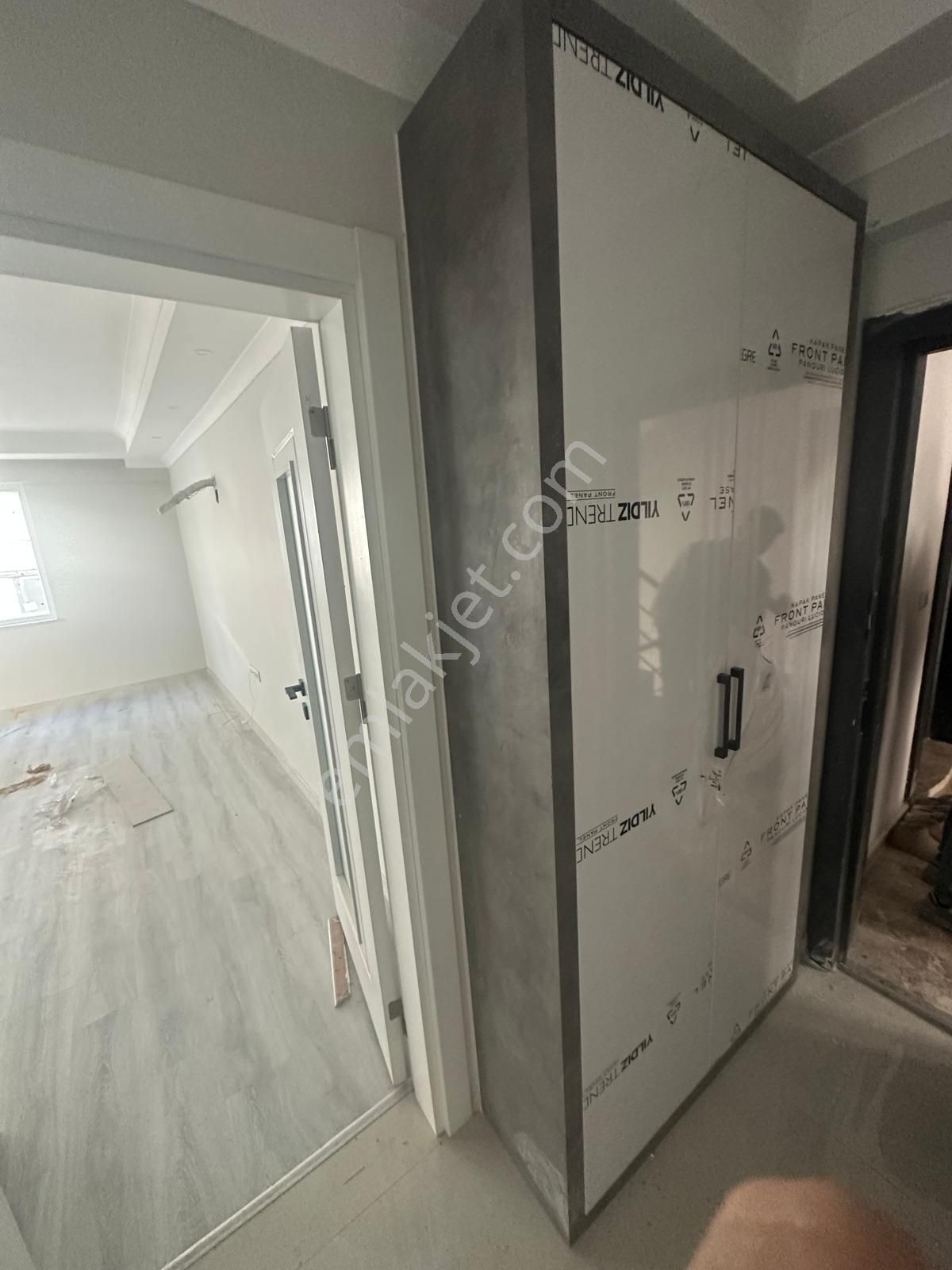 Muğla Dalaman Karaçalı Mahallesinde Yüksek Giriş, Bahçe Nizamlı 2+1 Satılık Daire