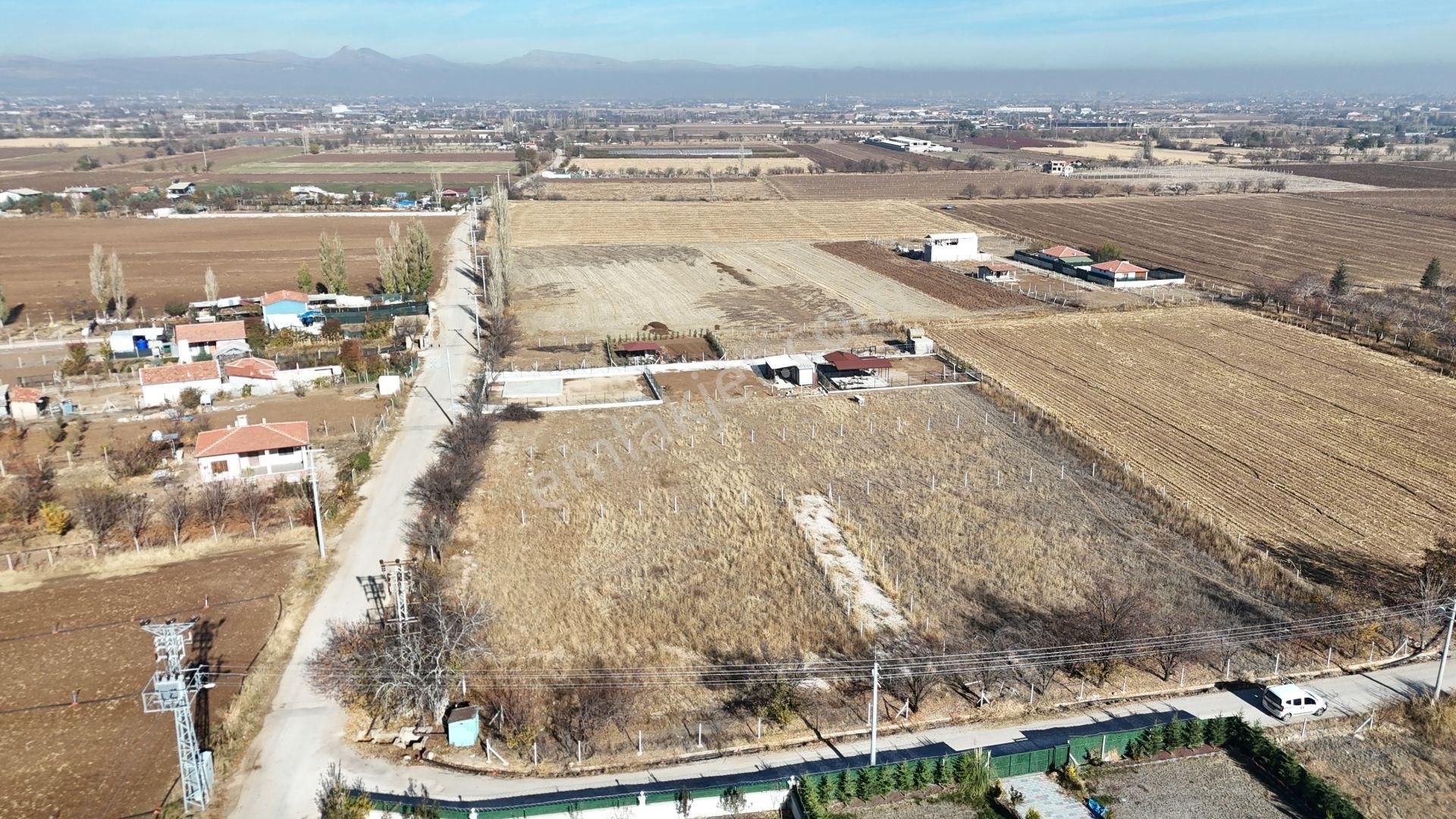 Konya / Meram / Karahüyük Mahallesinde 1.415 M² Hisse Tapulu Tarla - Görsel 3