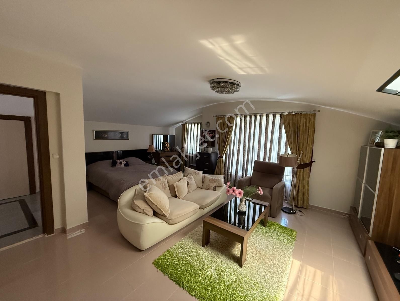 Belek Merkezde Full Eşyalı Satılık 4+1 Tripleks Villa - Görsel 13