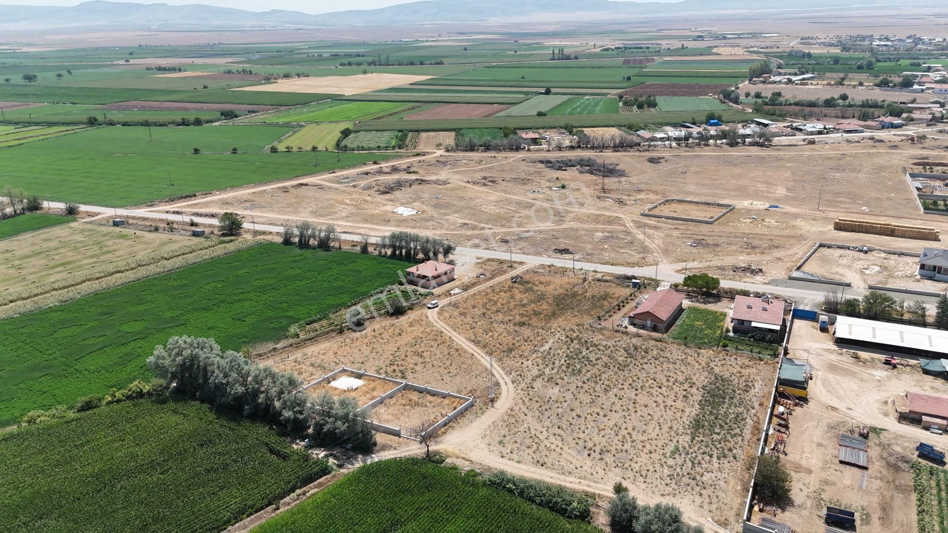 Konya / Meram / Çarıklar Mahallesinde 652 M² Müstakil Tapulu Konut İmarlı Arsa - Görsel 7