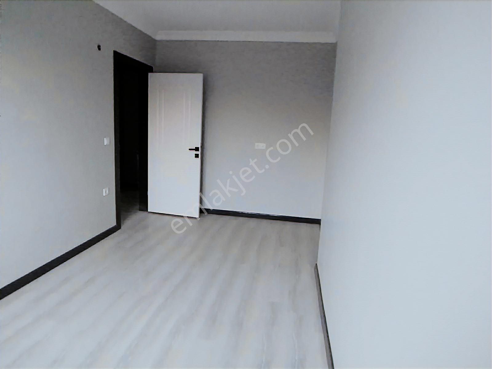520 Gayrimenkulden Altınova Sıfır 2+1 Satılık Daire - Görsel 2