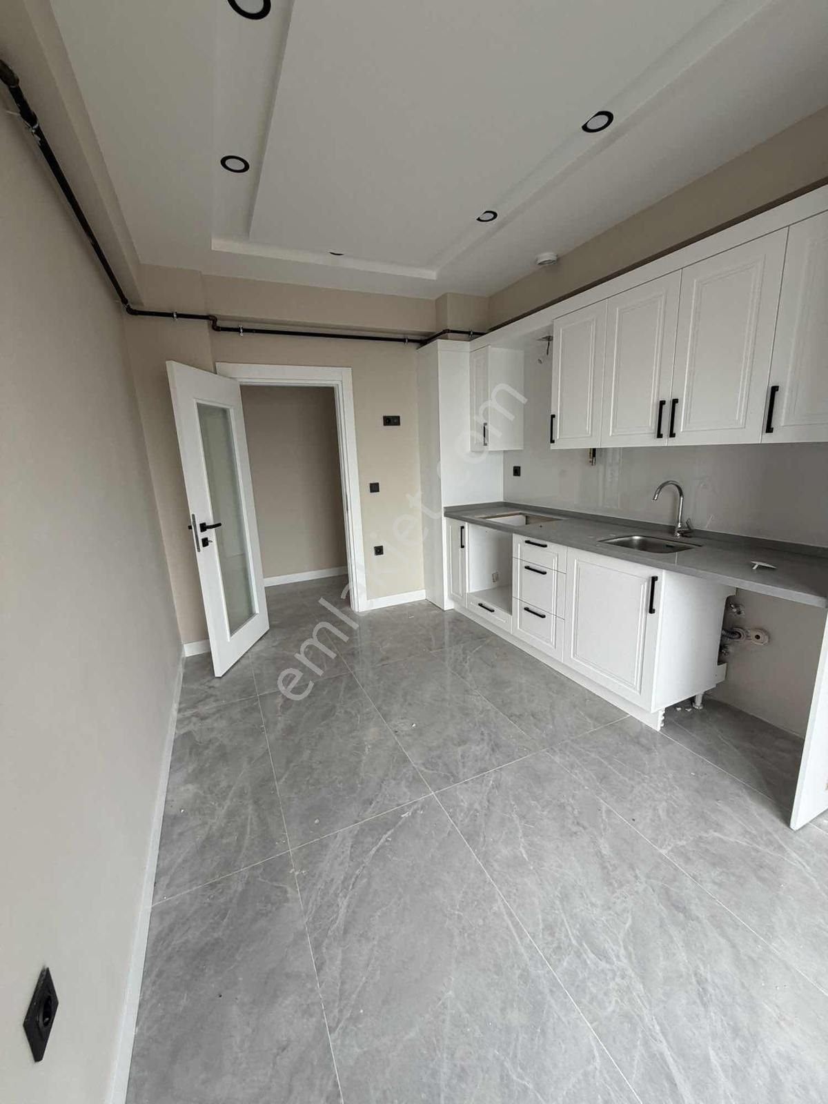 Emlak Doktoru Tunahan Köksal | 2+1 Deniz Manzaralı Lüks Daire - Görsel 13