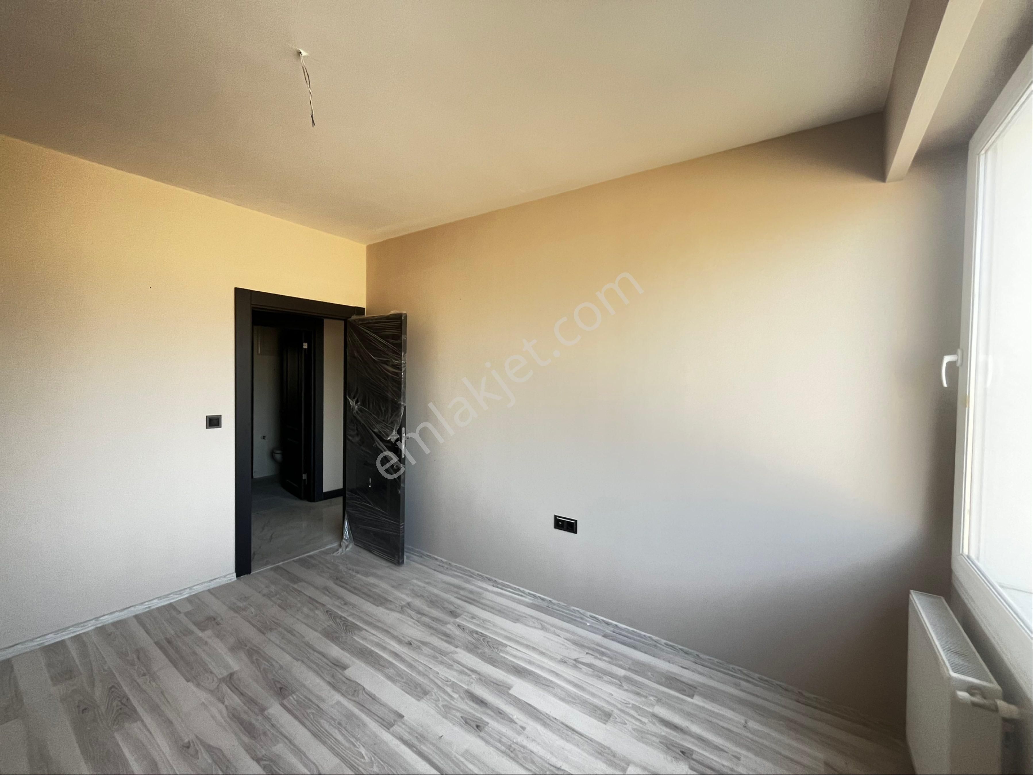 3,5+1 Çok Geniş Mezitli ‘de Havuzlu Daire Satılık - Görsel 18