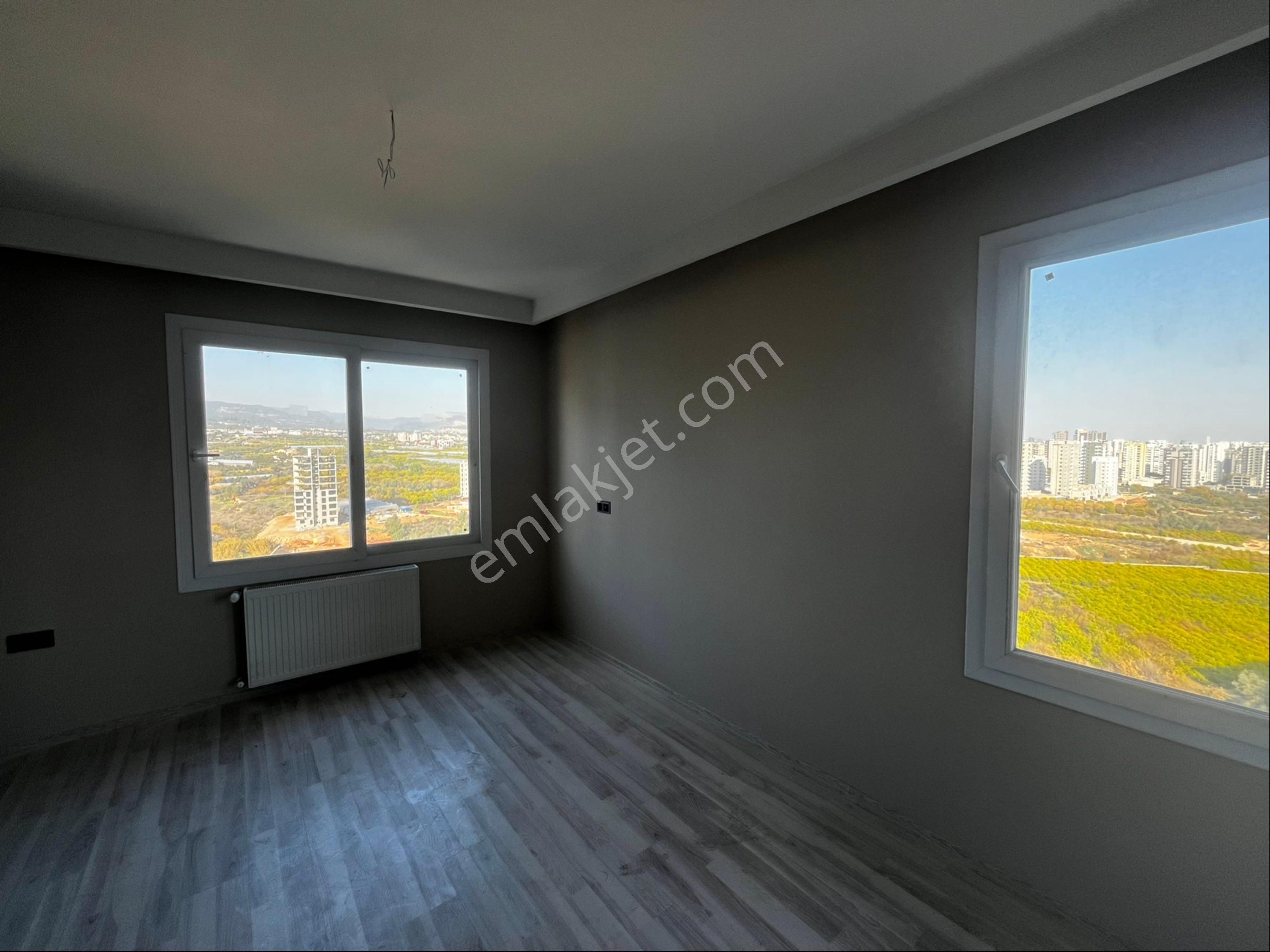 3,5+1 Çok Geniş Mezitli ‘de Havuzlu Daire Satılık - Görsel 23