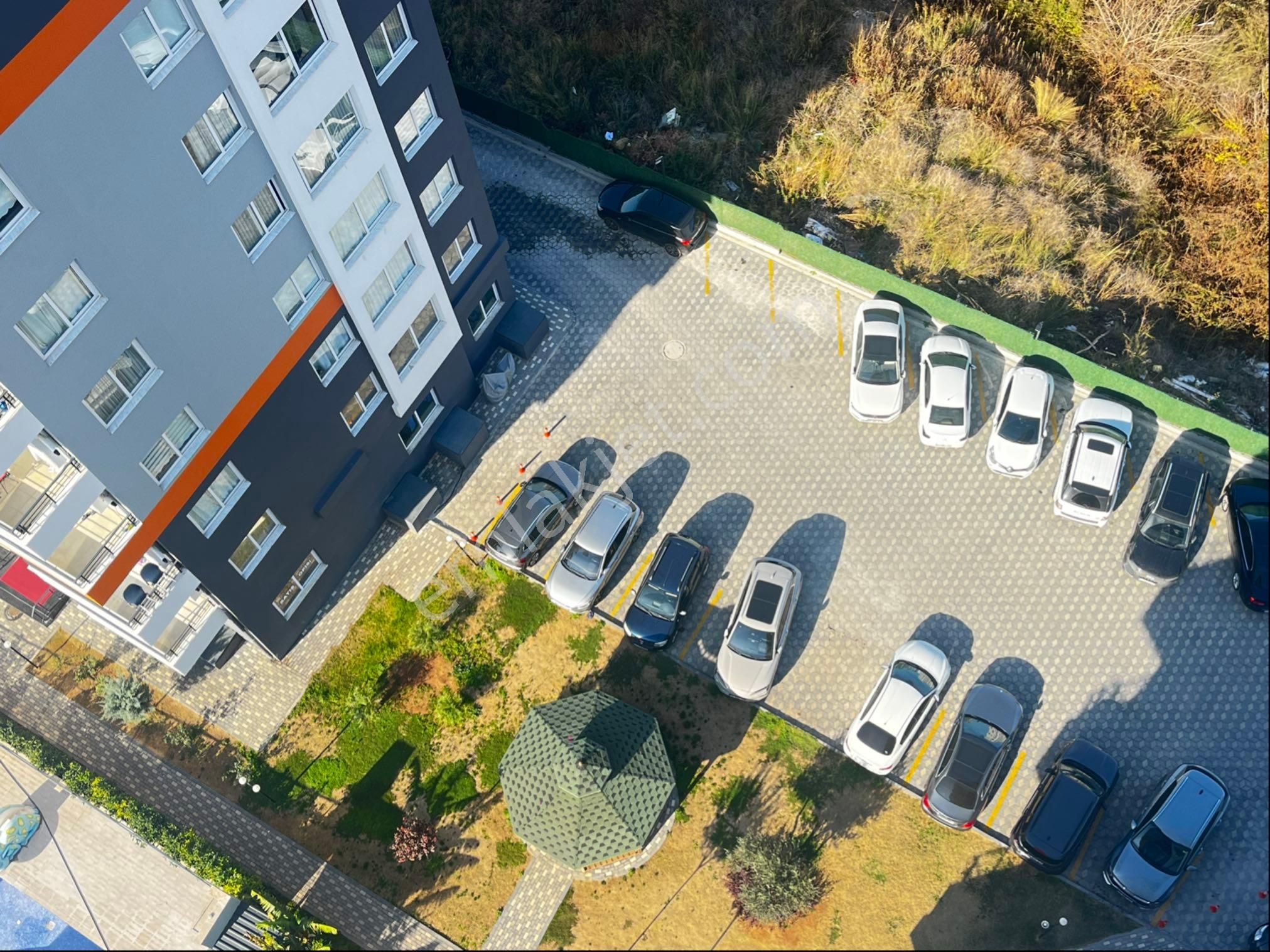 3,5+1 Çok Geniş Mezitli ‘de Havuzlu Daire Satılık - Görsel 5