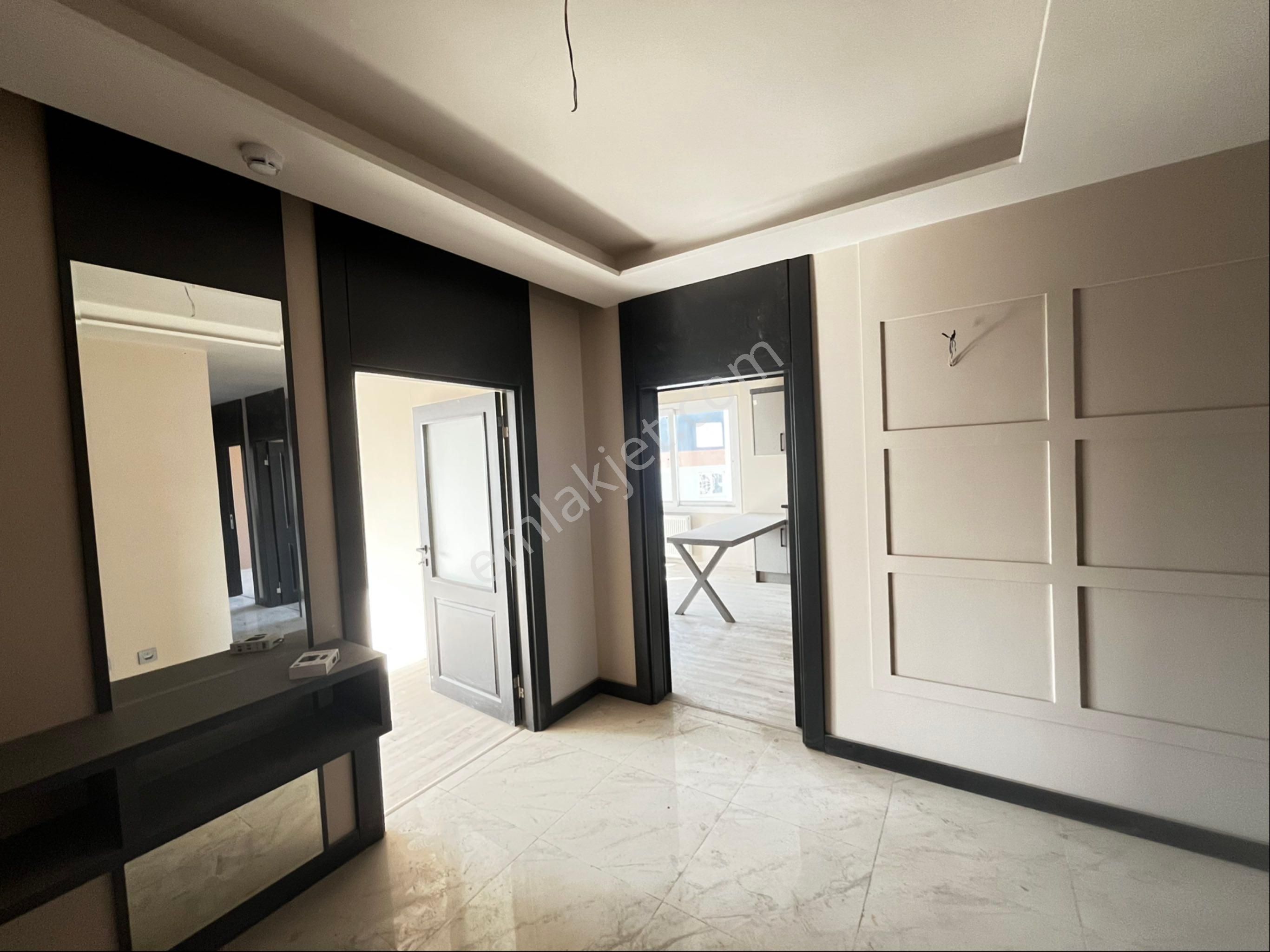 3,5+1 Çok Geniş Mezitli ‘de Havuzlu Daire Satılık - Görsel 10