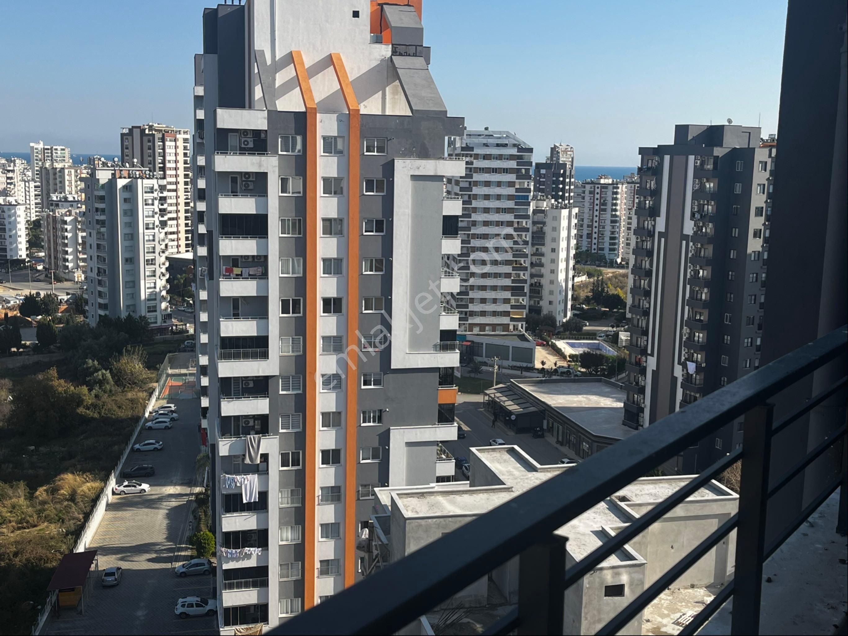 3,5+1 Çok Geniş Mezitli ‘de Havuzlu Daire Satılık - Görsel 22