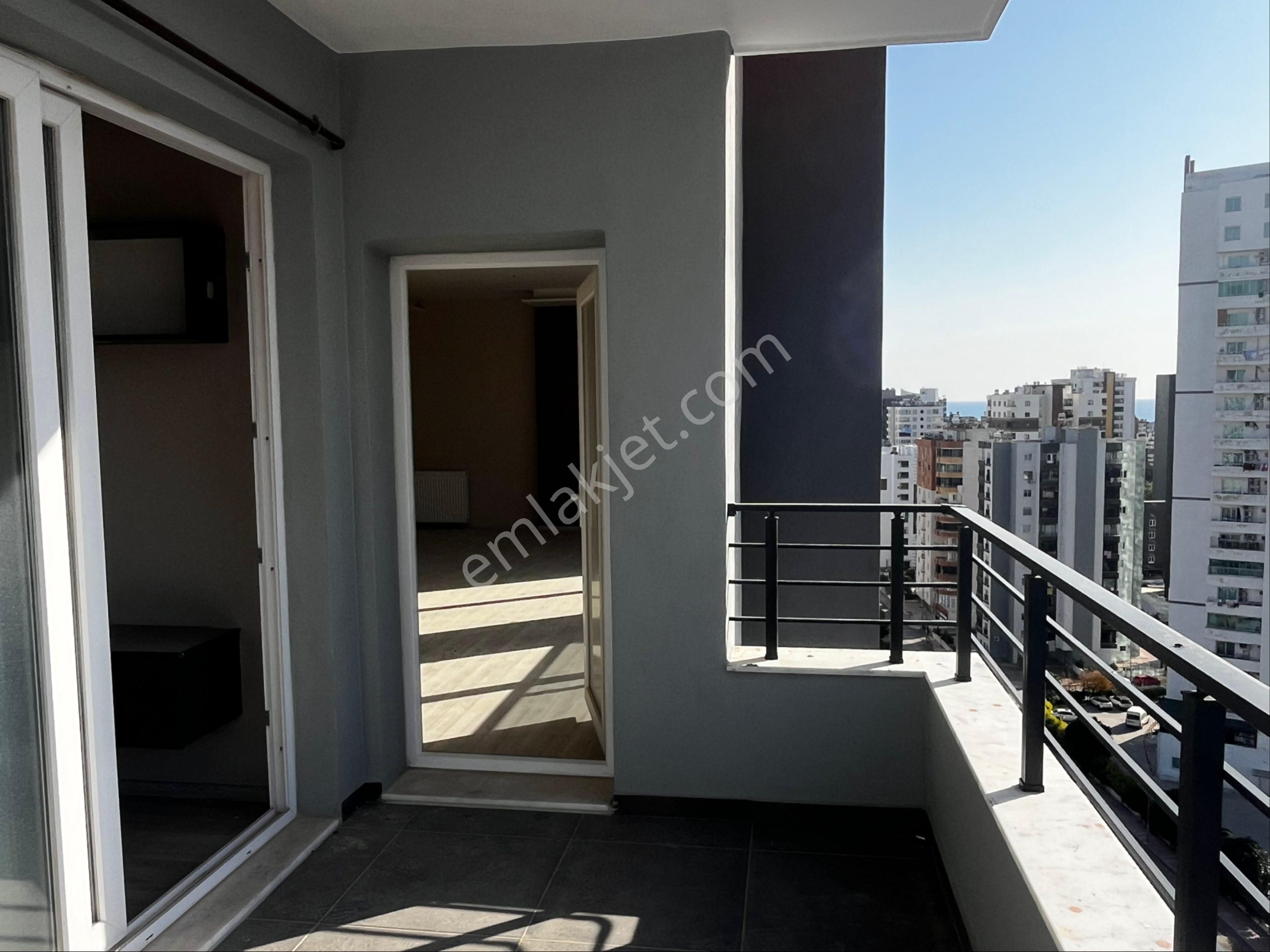 3,5+1 Çok Geniş Mezitli ‘de Havuzlu Daire Satılık - Görsel 4