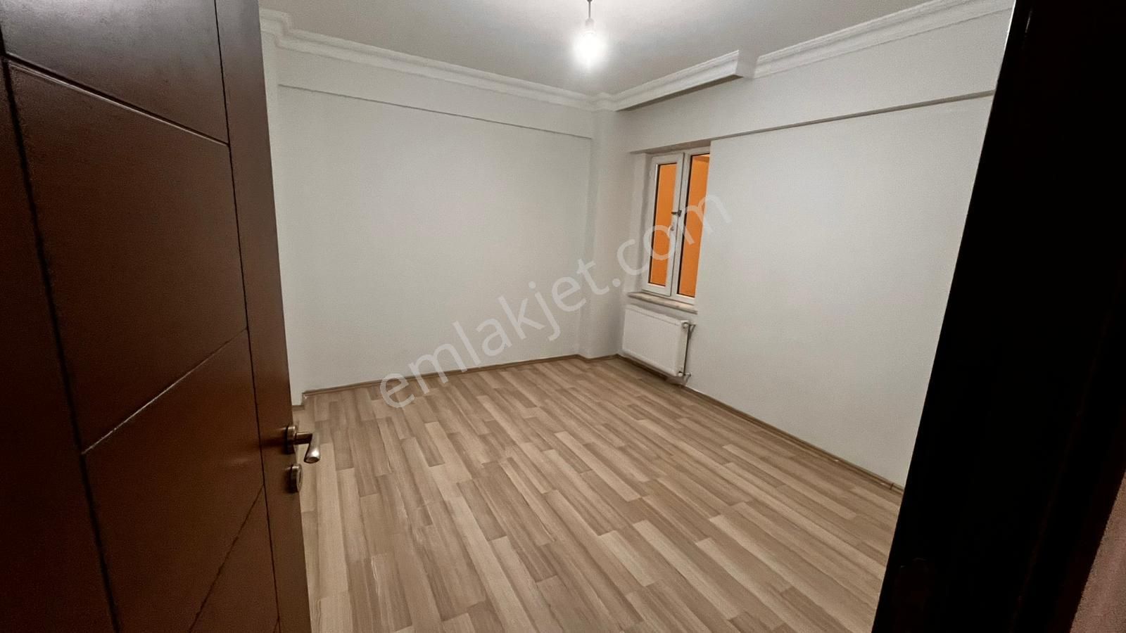 Dumlupınar Cd Üzeri Arakat Geniş Kullanışlı Kiralık 2+1 Sk-3 - Görsel 10