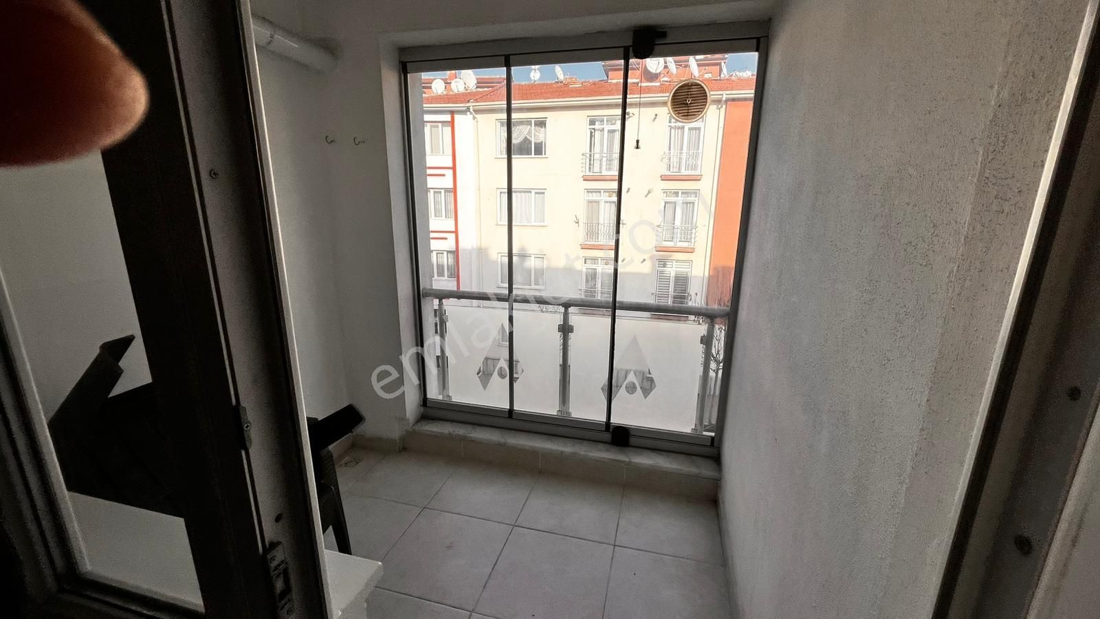 Dumlupınar Cd Üzeri Arakat Geniş Kullanışlı Kiralık 2+1 Sk-3 - Görsel 13