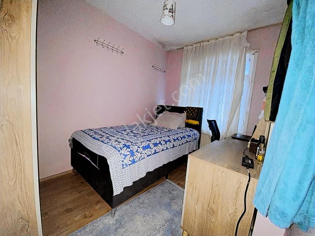 Maltepe Küçükyalı Merkezde Satılık 3+1 Balkonlu Kiracılı Fırsat! - Görsel 10