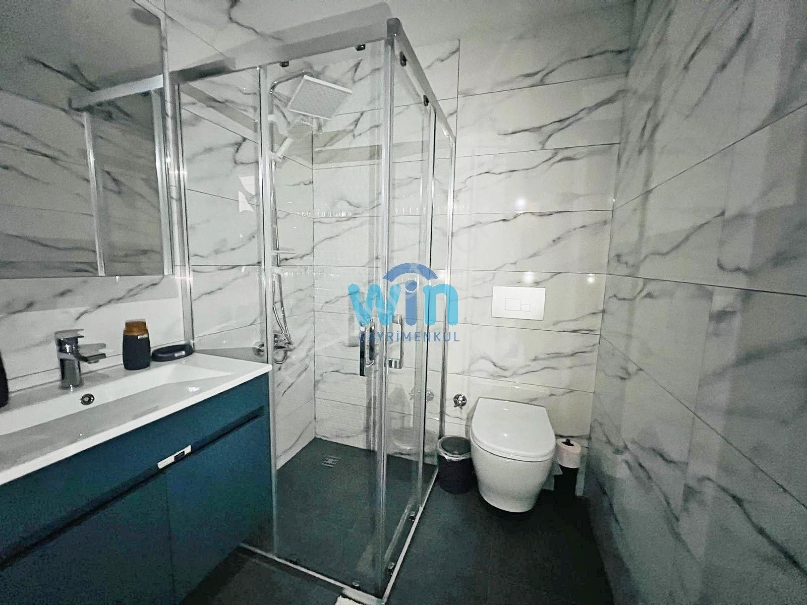 Win'den Çeşmeli'de Prestijli Projede Eşyalı Satılık 1+1 Daire - Görsel 18