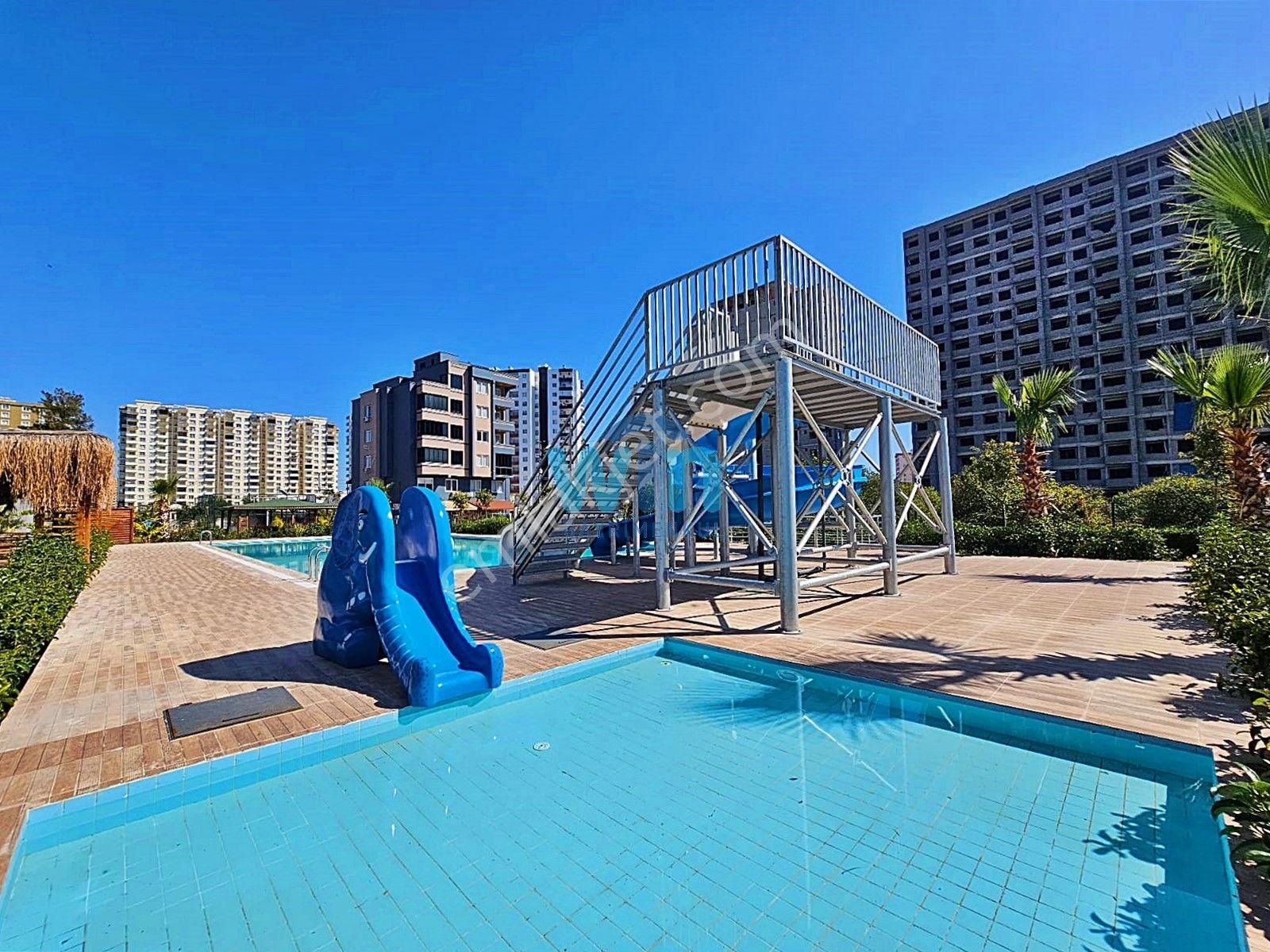 Win'den Çeşmeli'de Prestijli Projede Eşyalı Satılık 1+1 Daire - Görsel 20