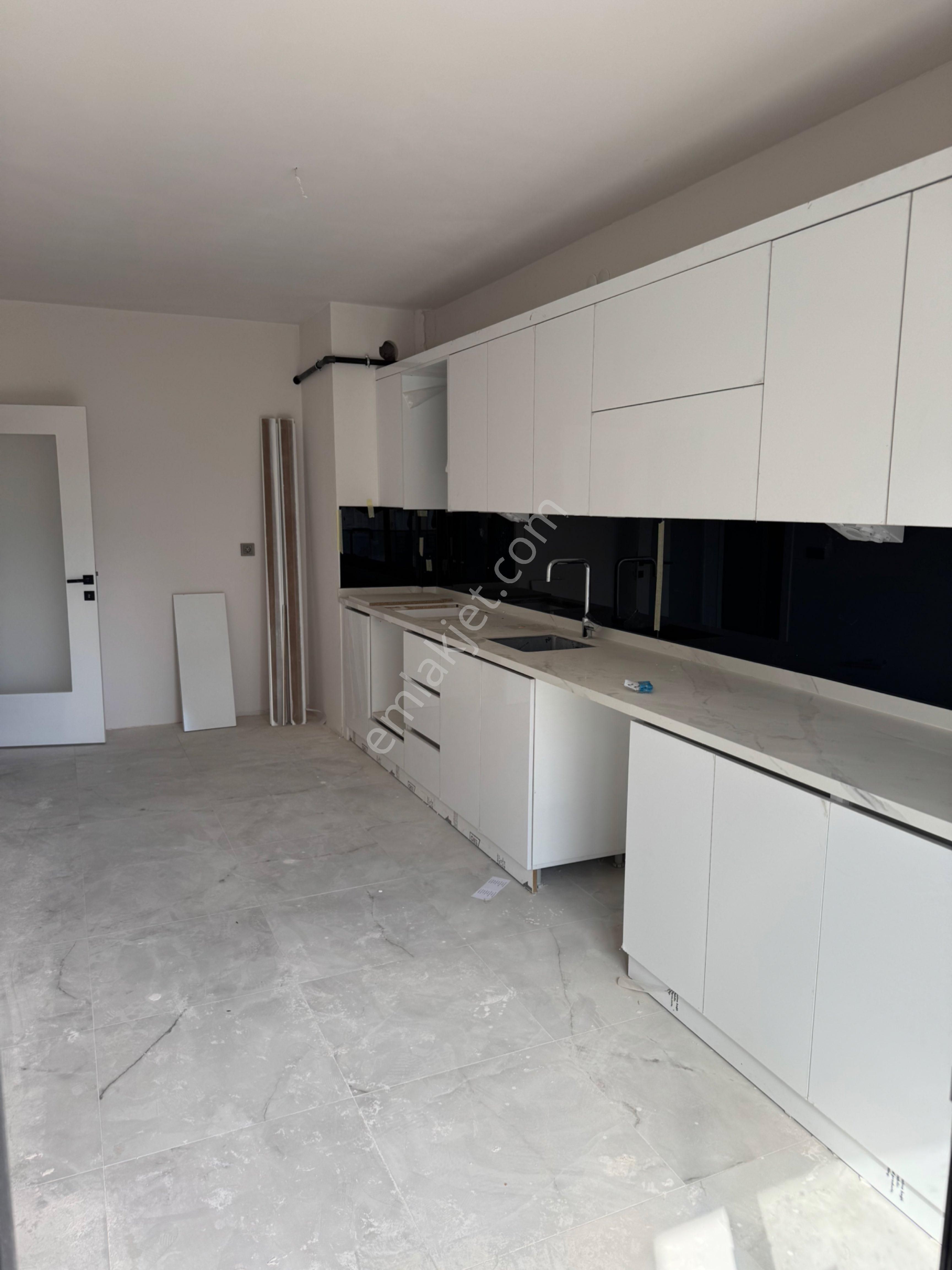 Sahibinden Beyşehir Caddesi Üzeri Sıfır 4+1 Daire - Görsel 14