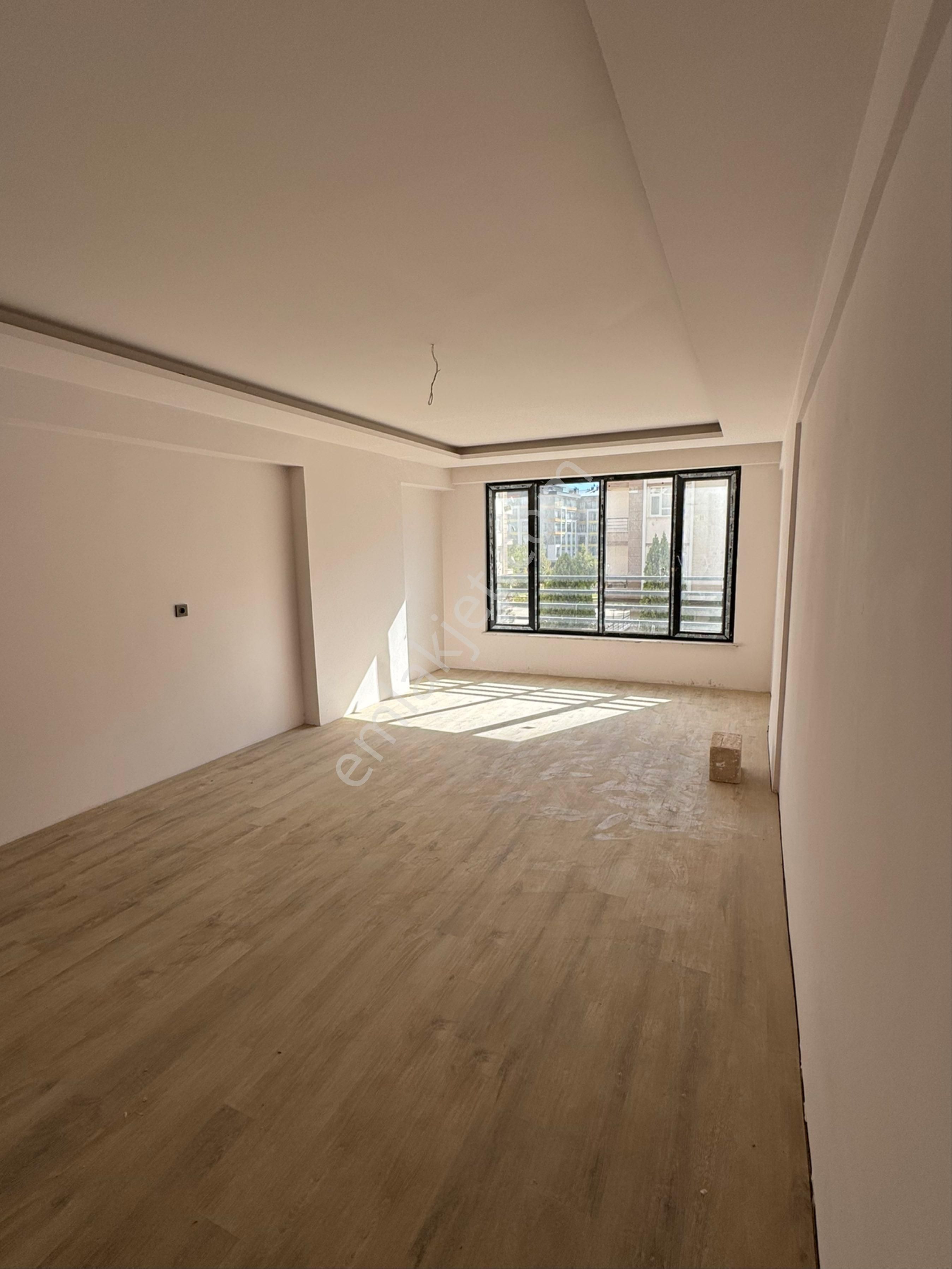 Sahibinden Beyşehir Caddesi Üzeri Sıfır 4+1 Daire - Görsel 23