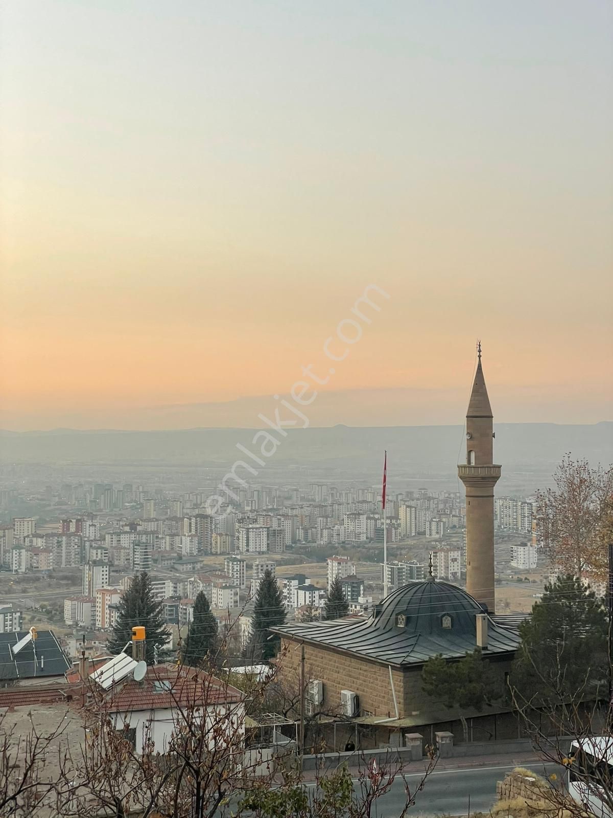 Riva Gayrimenkulden Mimarsinan Mh 3 Katlı Bahçeli Satılık Ev - Görsel 4