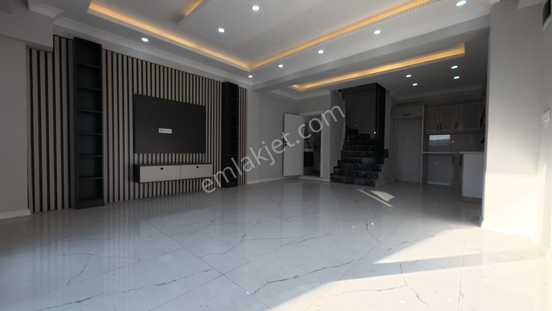 Sakarya Kocaali'de Geniş Bahçeli 4+1 Modern Villa - Görsel 13