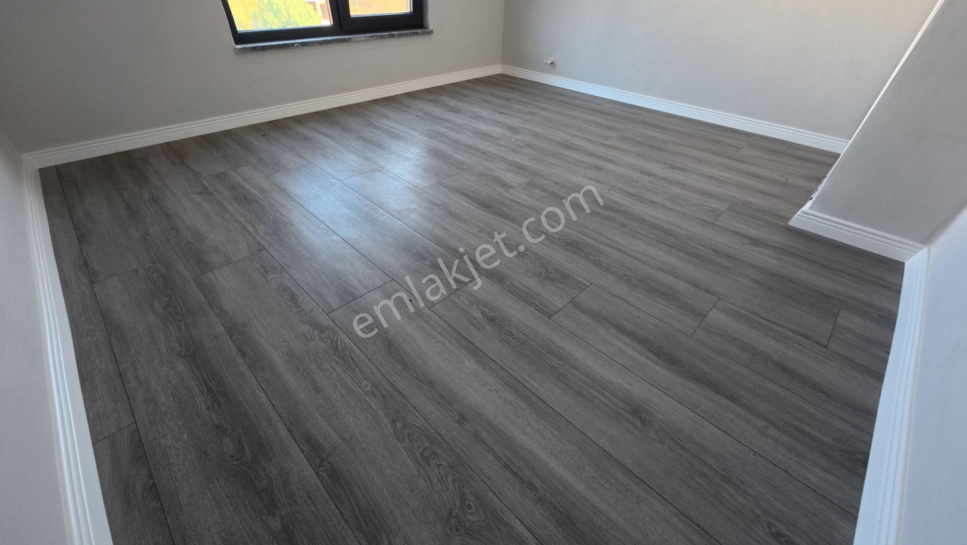 Sakarya Kocaali'de Geniş Bahçeli 4+1 Modern Villa - Görsel 29