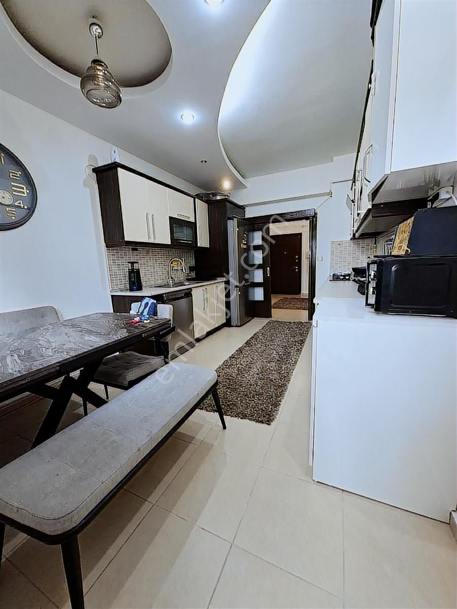 Bahçelievler Mahallesinde 3+1 Geniş Ferah Daire - Görsel 24