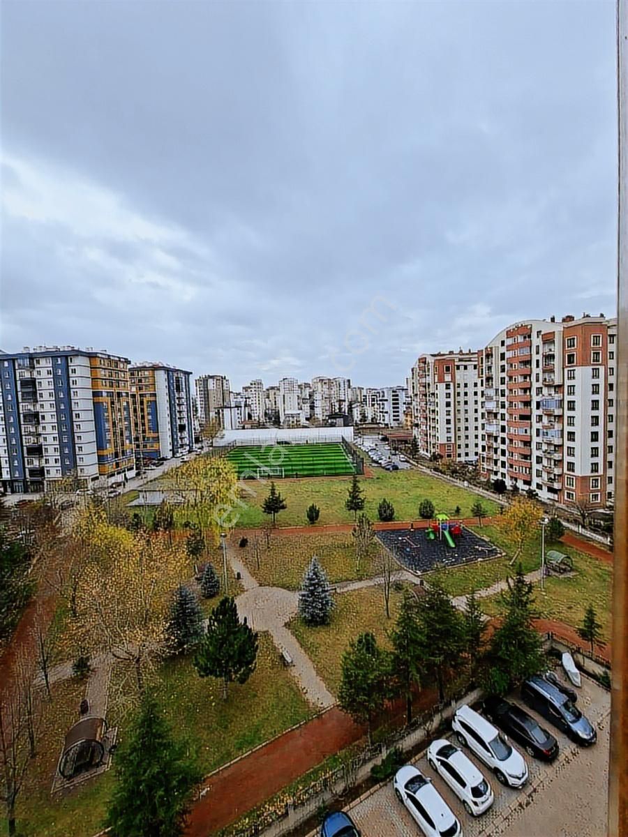 Bahçelievler Mahallesinde 3+1 Geniş Ferah Daire