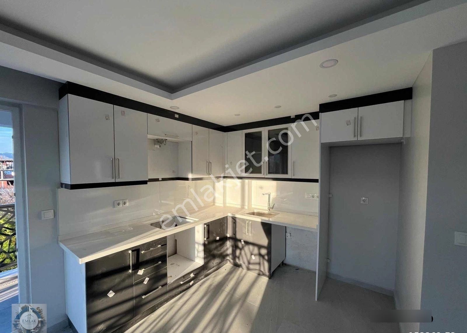 On Emlak'tan Ortaca Merkez'de 2+1 Satılık Daire - Görsel 8