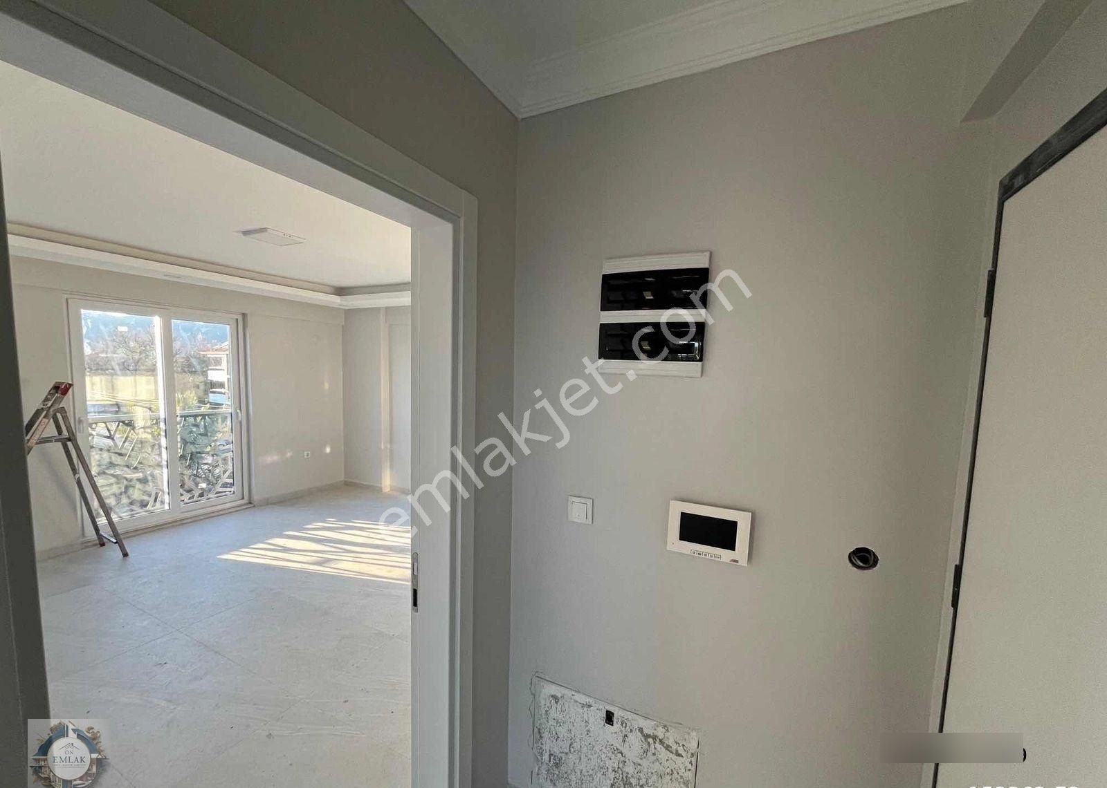 On Emlak'tan Ortaca Merkez'de 2+1 Satılık Daire - Görsel 3